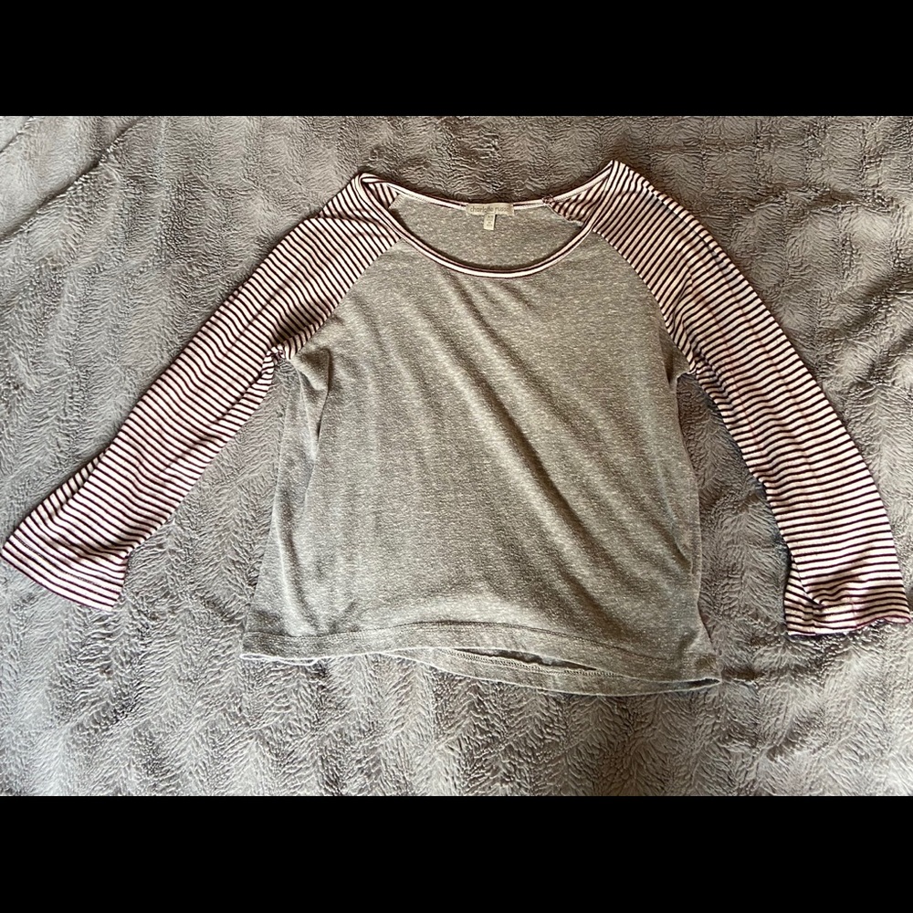 CHARLOTTE RUSSE 3/4 SLEEVE TOP - Picture 4 of 4